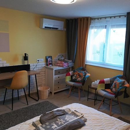 Chambres D'Hotes De L'Avison Bruyeres 外观 照片